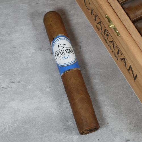 Charatan Robusto Cigar - 1 Single