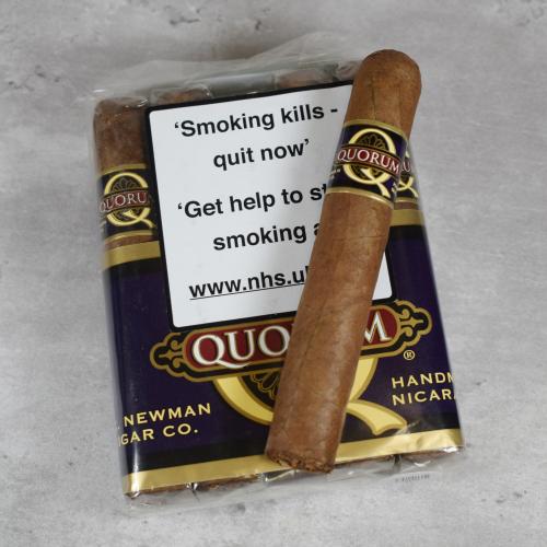 Quorum Classic Robusto Cigar - Pack