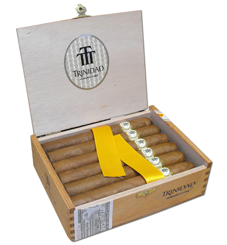 Trinidad Robusto Extra Cigar - Cabinet of 12