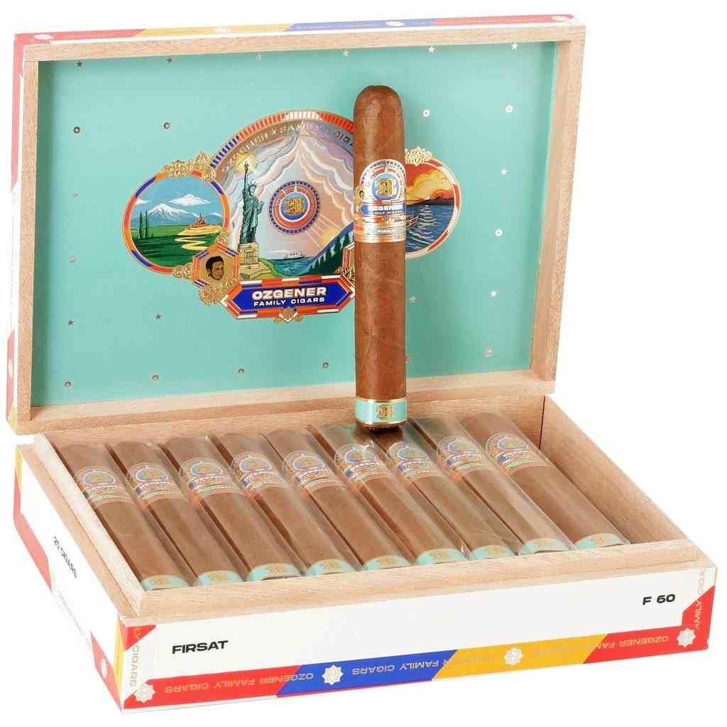 Crowned Heads Ozgener Firsat F60 Toro Gordo