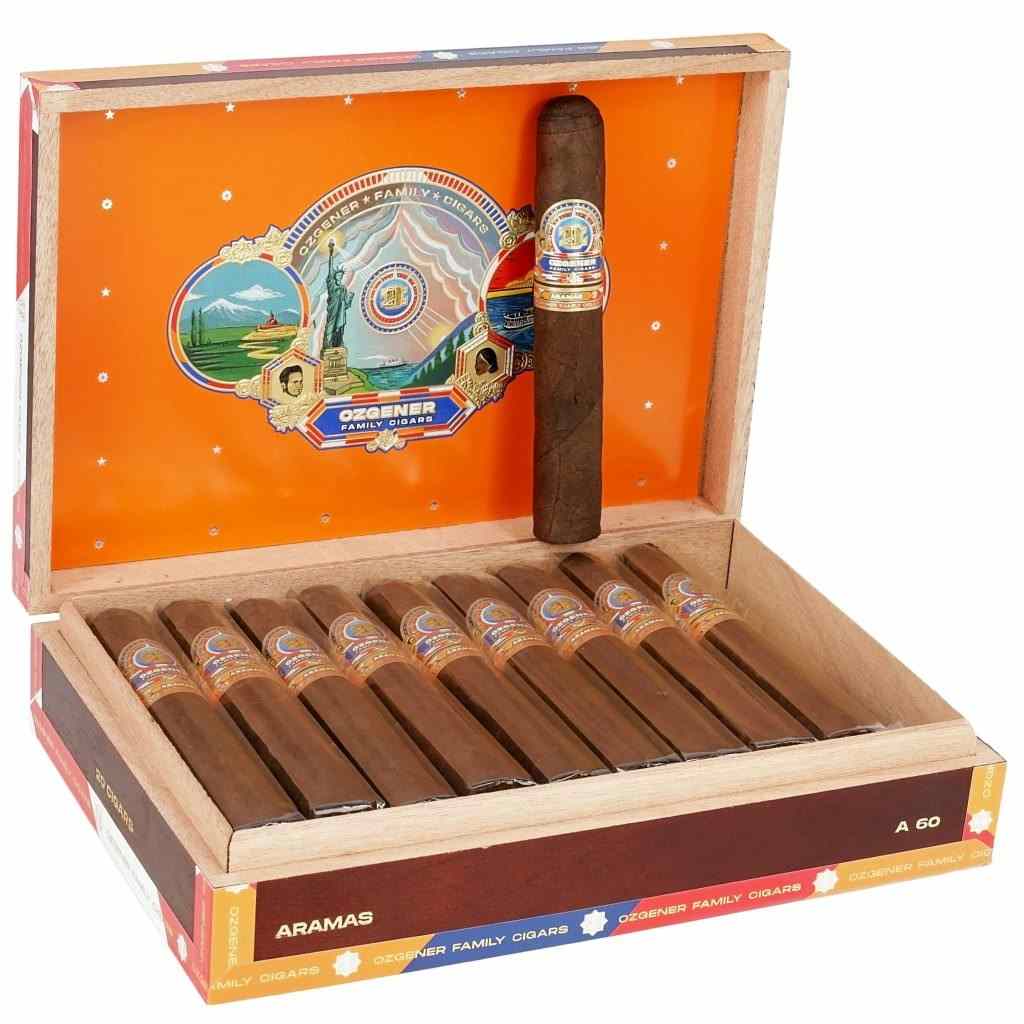 Crowned Heads Ozgener Aramas A60 Toro Gordo
