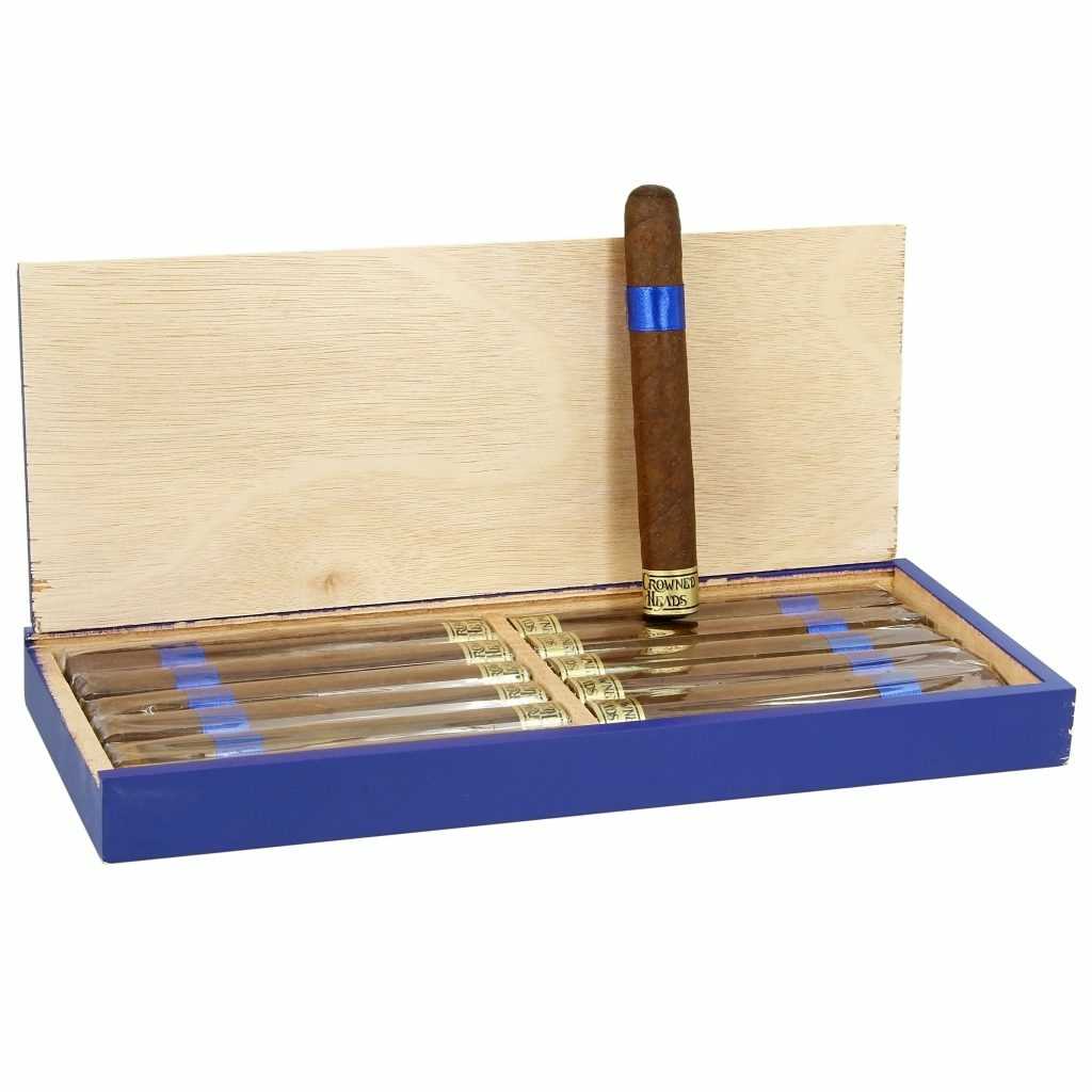 Crowned Heads Azul y Oro Toro