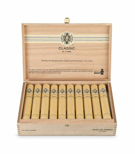 AVO Classic Robusto Tubos