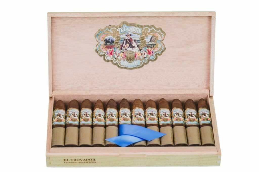 PDR El Trovador A. Flores Maduro Petit Belicoso