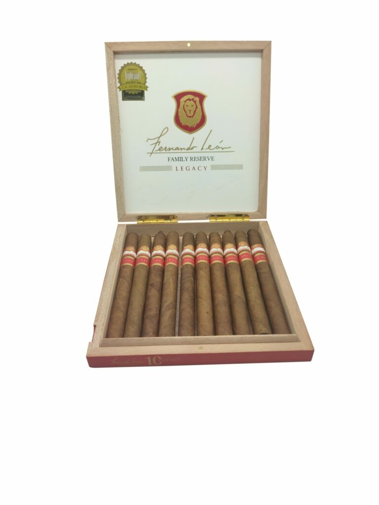 La Aurora Fernando León Family Rese