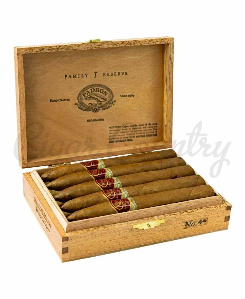 Padron Family Reserve 44 Years Natu