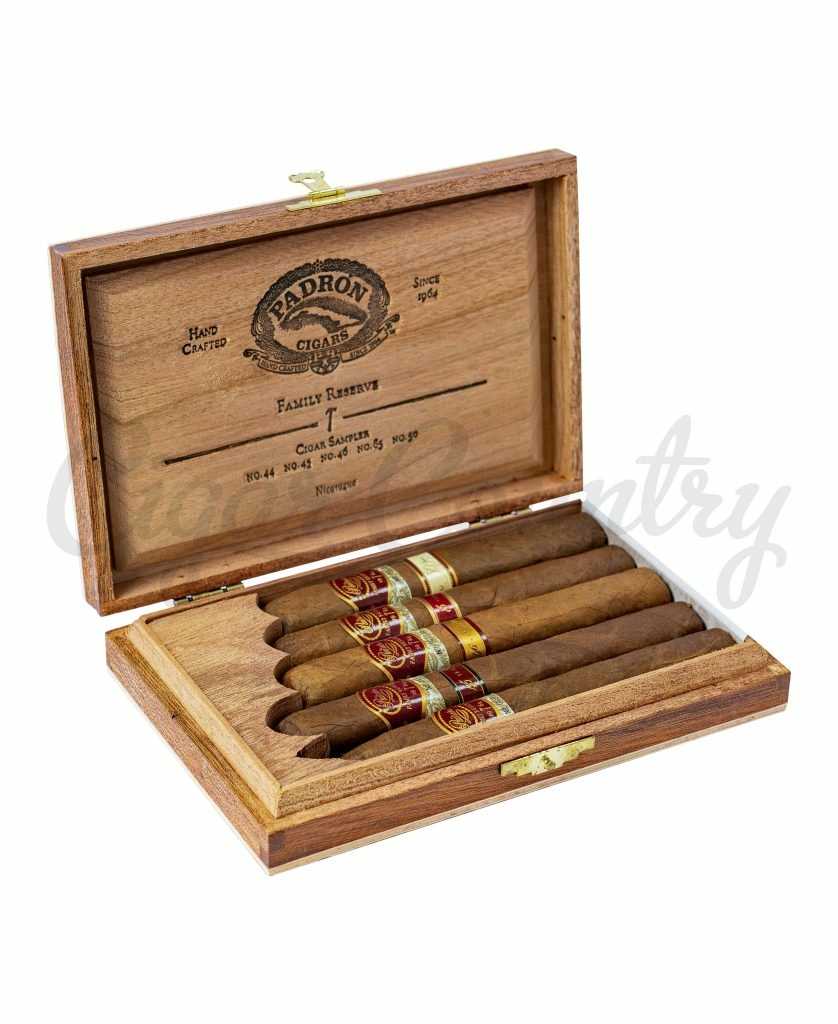 Padron Family Reserve Natural Sampl