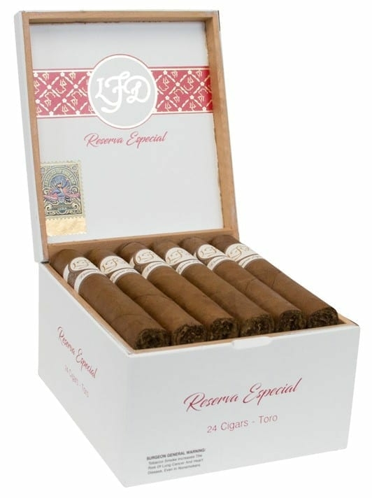 Customizable La Flor Dominicana (LF