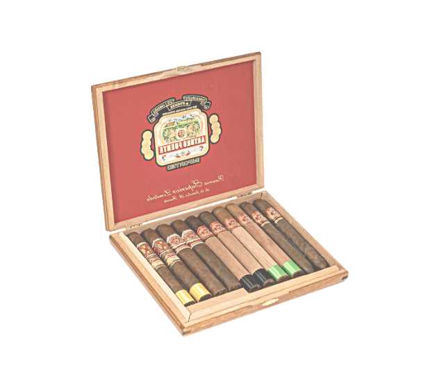 Arturo Fuente 2022 Holiday Collecti