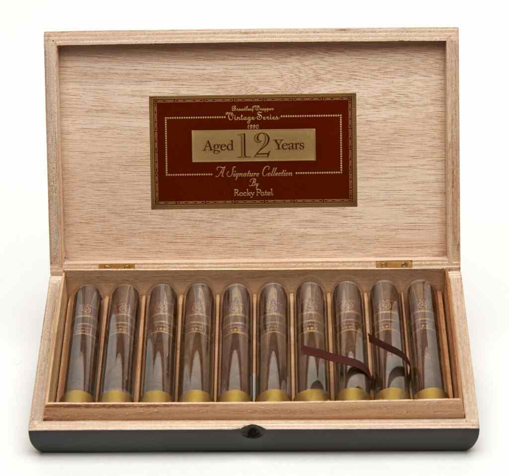 Rocky Patel Vintage 1990 Broadleaf 