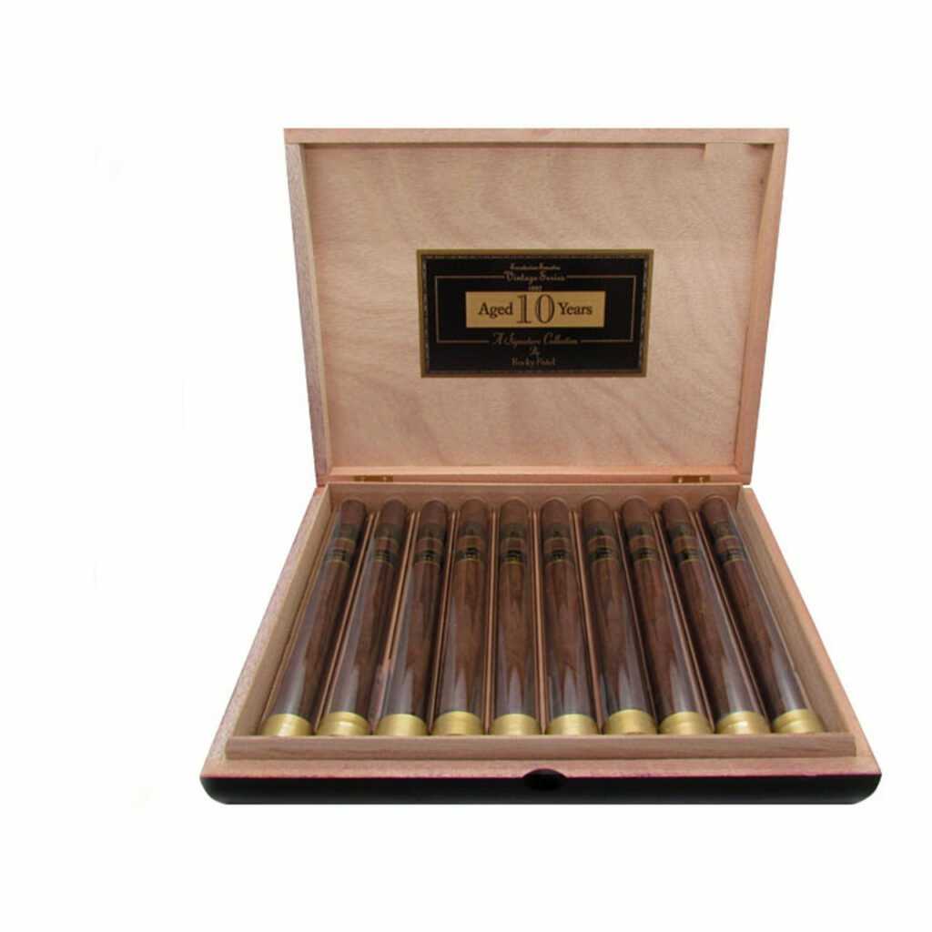 Rocky Patel Vintage 1992 Sumatra Churchill Glass Tube