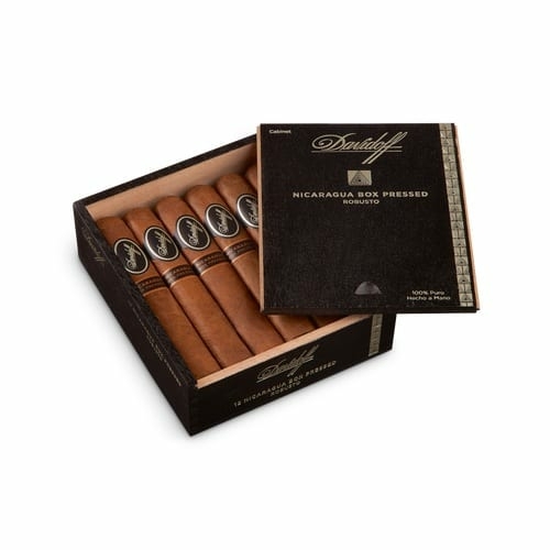 Davidoff Nicaragua Box-Pressed Robu
