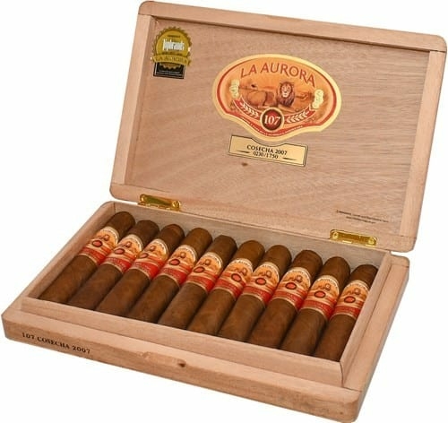 La Aurora 107 Cosecha Churchill