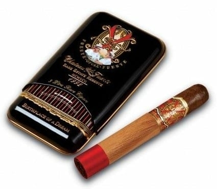 Fuente Fuente Opus X Robusto Tin