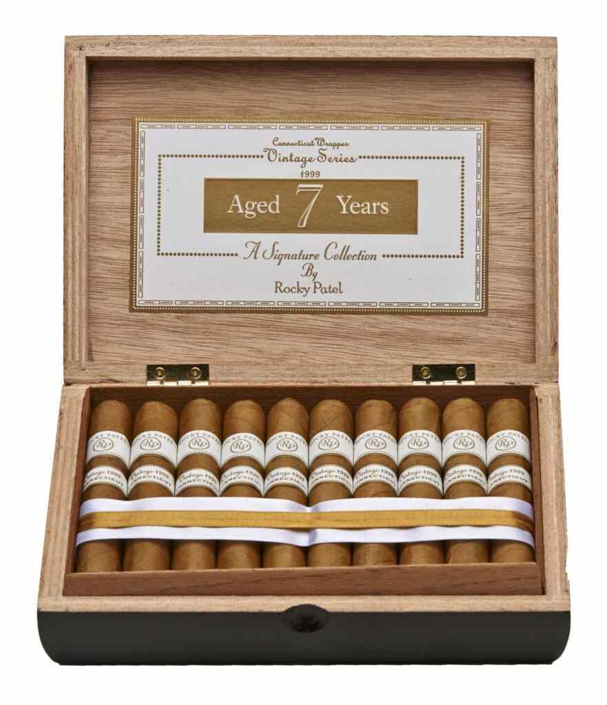 Rocky Patel Vintage 1999 Connecticu